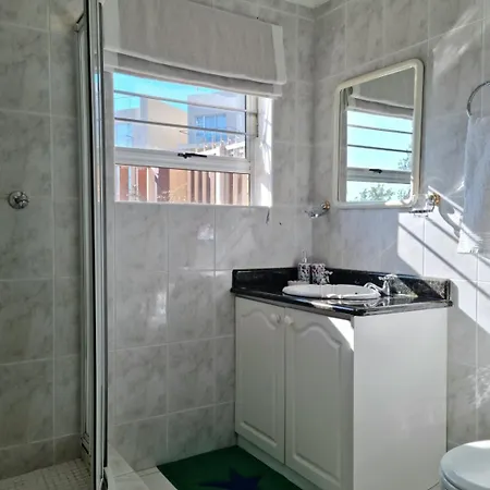 Summer Tides Gordons Bay Exterior photo