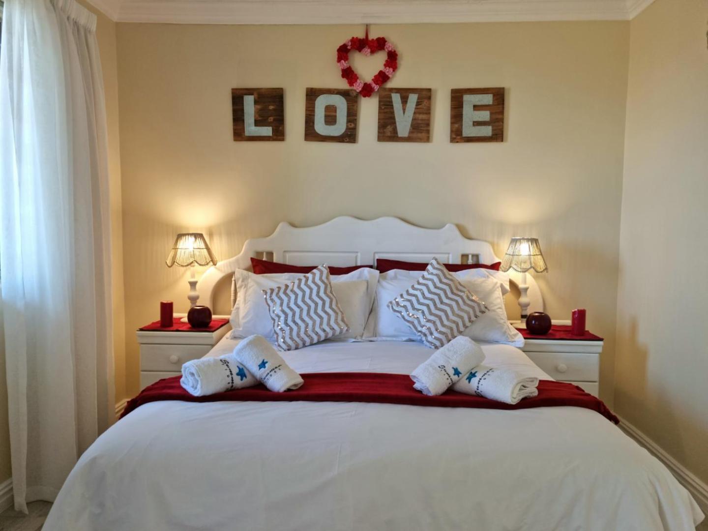 Summer Tides Holiday home Gordons Bay